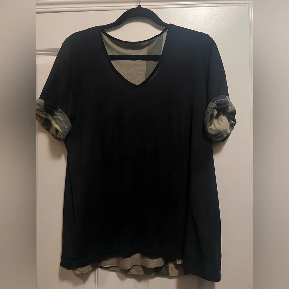 Authentic Burberry Nova Check Reversible Tshirt- L/XL - Picture 14 of 14